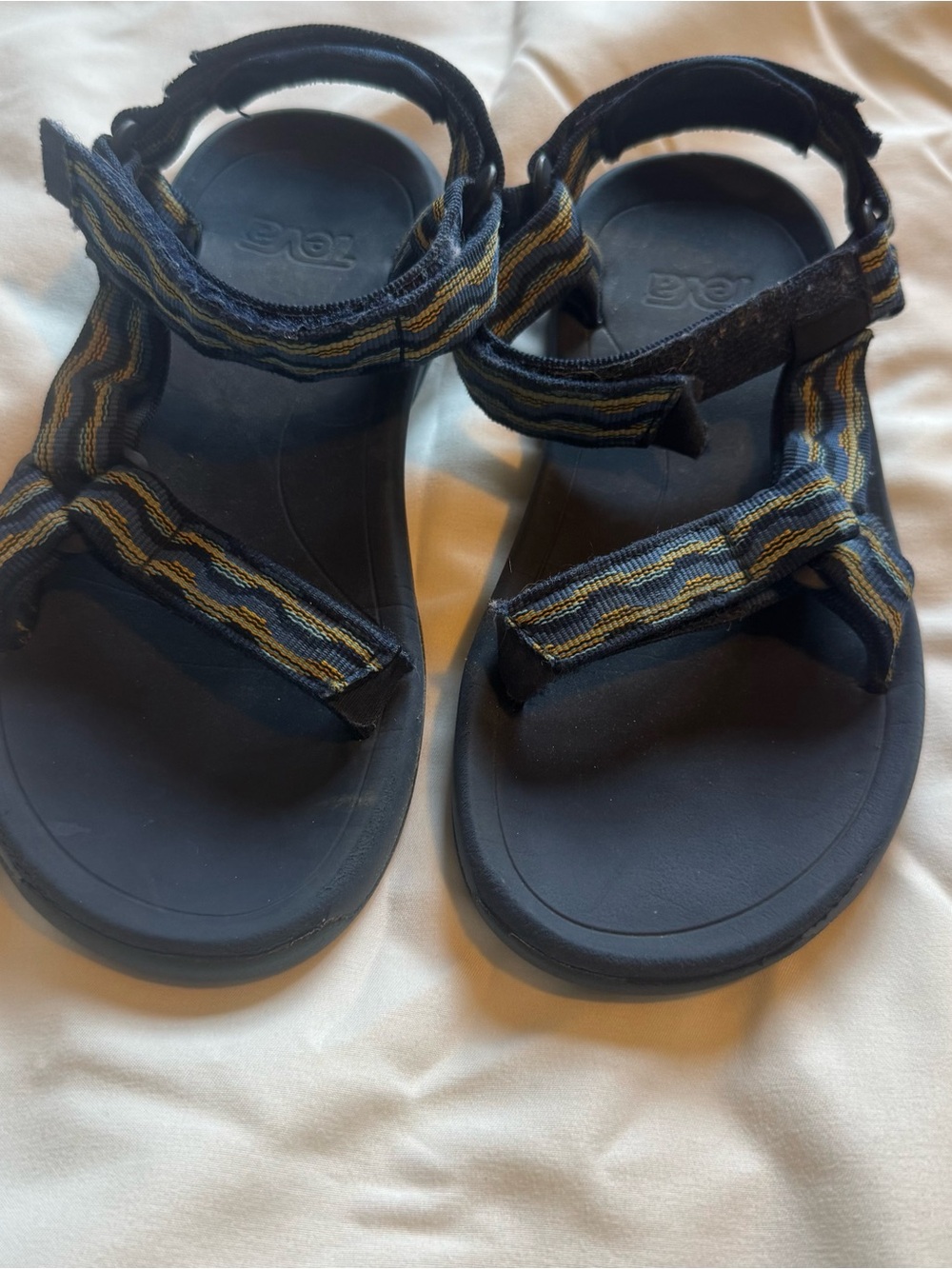 Kids’ Teva Hurricane XLT 2 Sandals | Size 2 - Picture 10 of 11